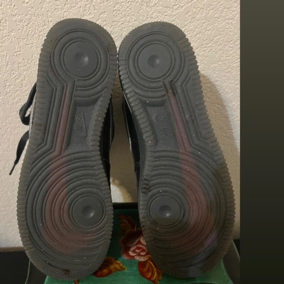 Nike Airforce One’s Women’s 9 Men’s 7.5 Black Silver Blue Low top - Picture 6 of 7